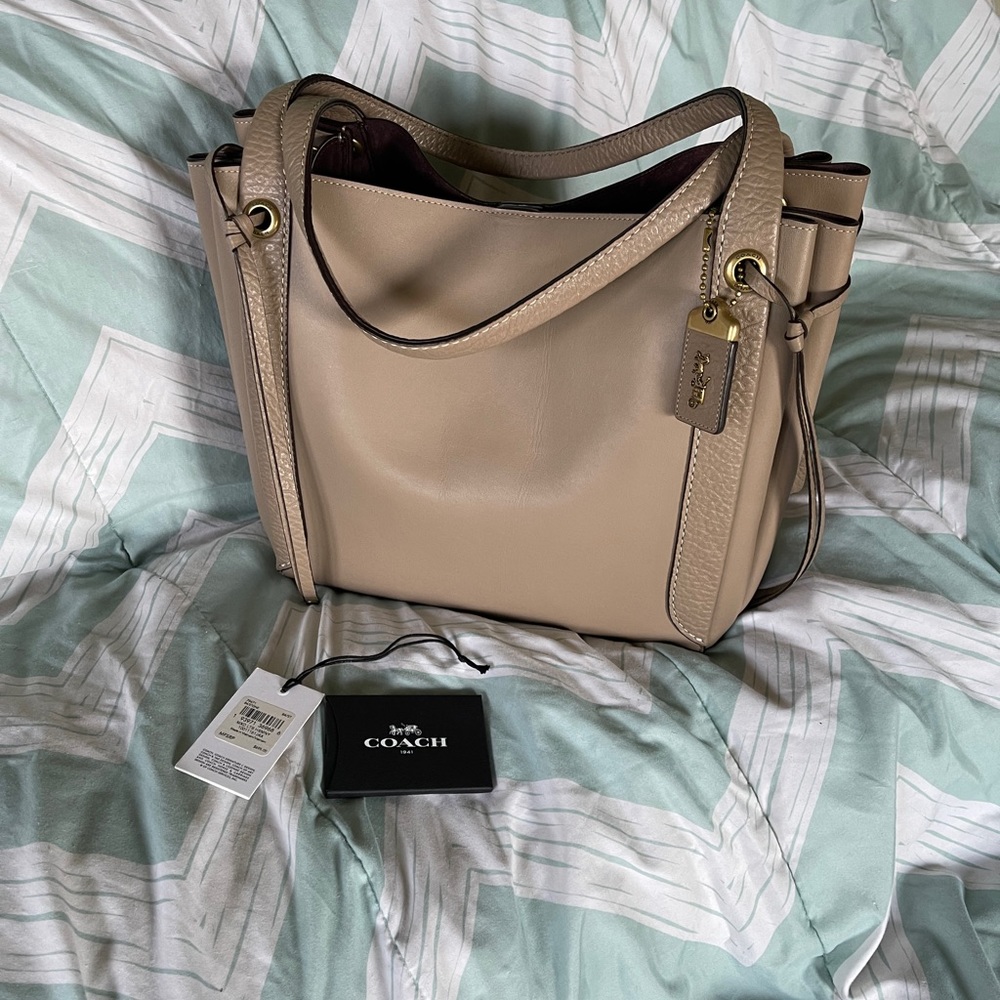 LIKE NEW! Coach Harmony Hobo Purse